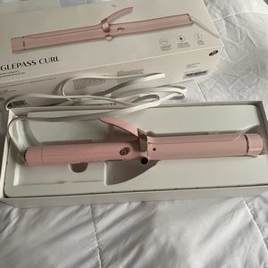 T3 Curling Iron 1.25